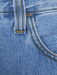Landon Loose Jeans