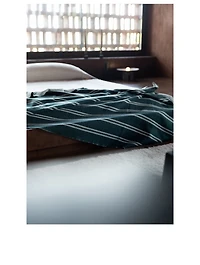 Straits Reversible Throw Blanket