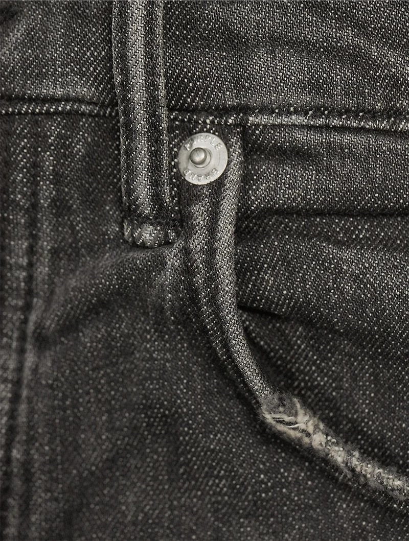 P002 Stretch Slim-Fit Jeans