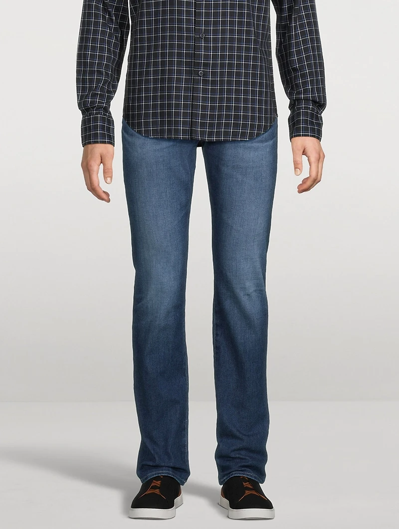 Everett 360° Slim Straight Jeans