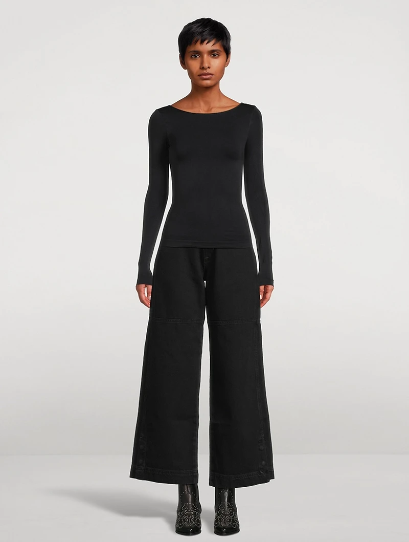 Low-Back Seamless T-Shirt