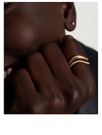 14K Gold Dôme Figure Pavé Diamond Ring