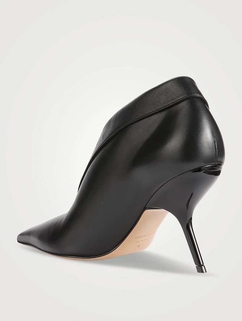 Eva Leather Pumps