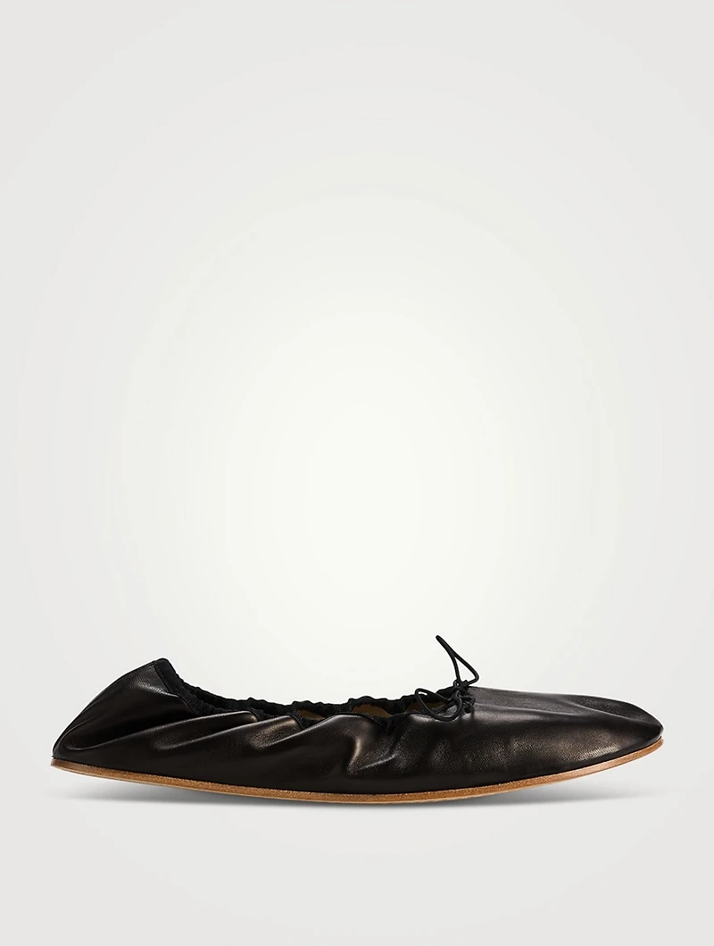 Round Leather Ballet Flats