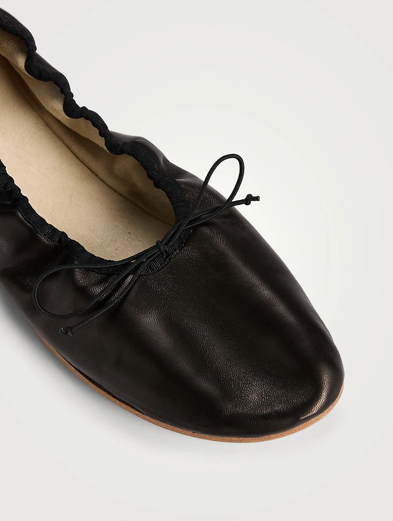 Round Leather Ballet Flats