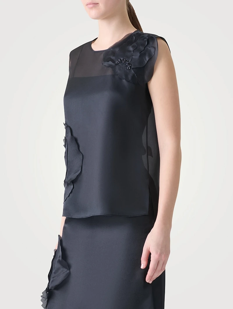 Sleeveless Blouse With 3D Anemone Appliqué