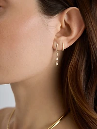 18K Gold Huggie Hoop Earring