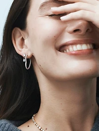 18K Gold Open Heart Hoop Earring With Diamonds