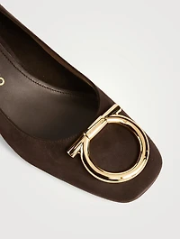 Suede Pumps