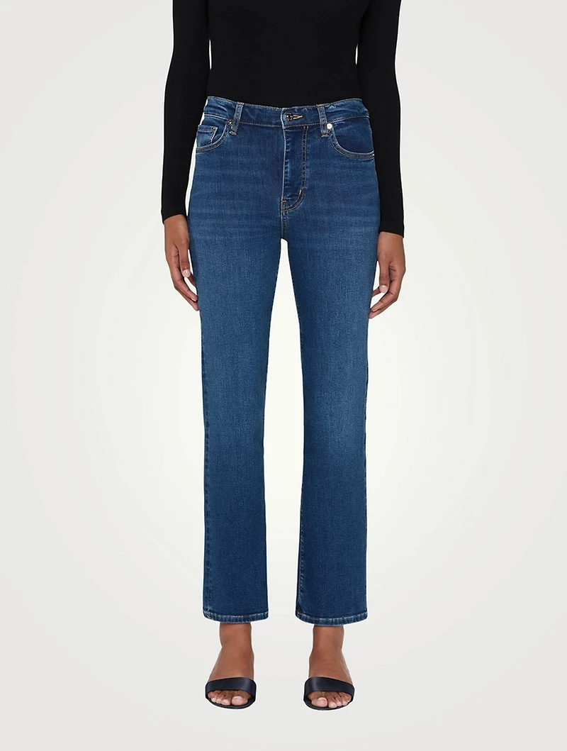 Le Sleek Straight Jeans