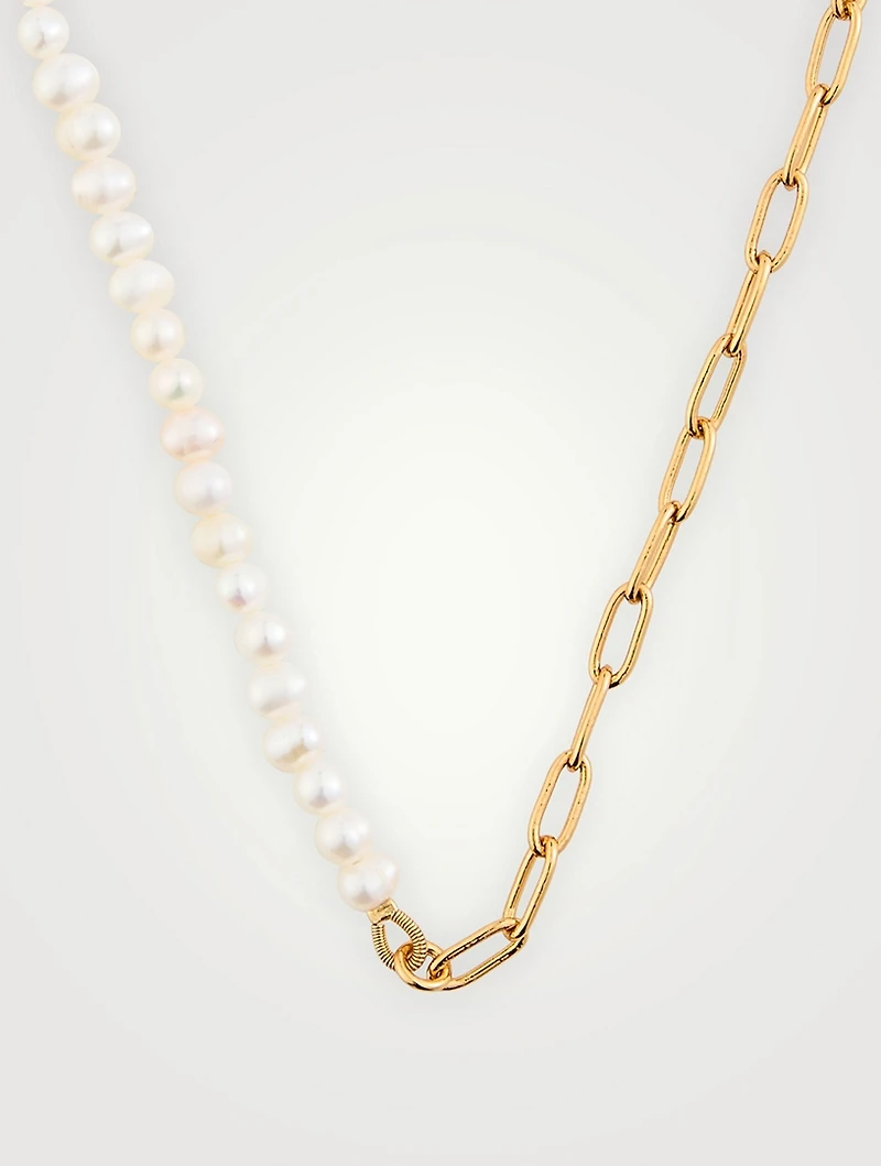 Who's That Pearl Necklace