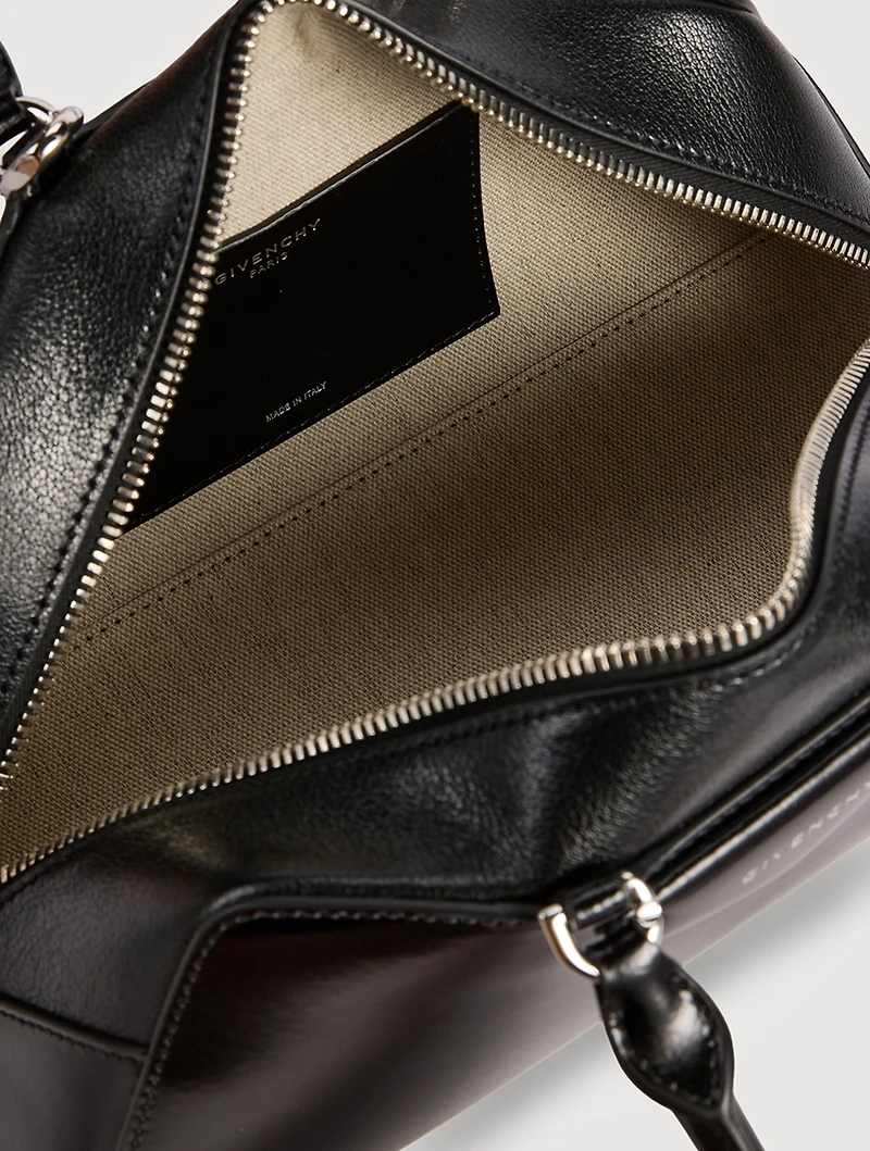 Small Antigona Cube Leather Bag