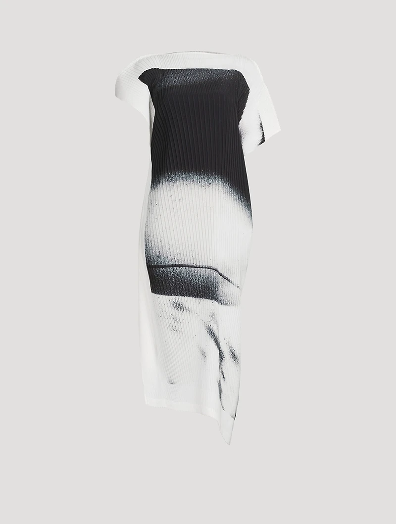 Shadow Study Pleats Dress