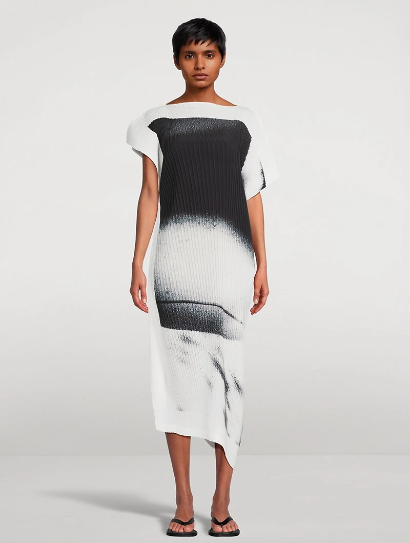 Shadow Study Pleats Dress