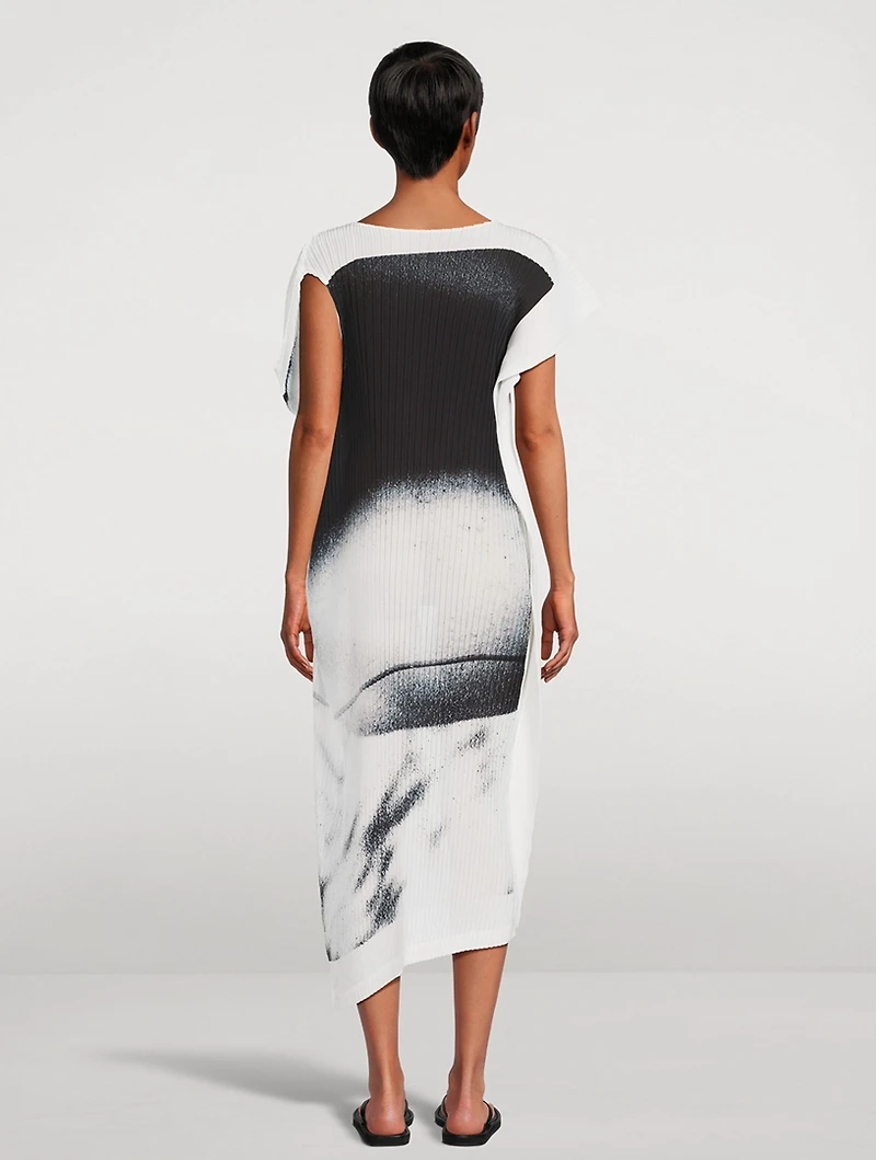 Shadow Study Pleats Dress