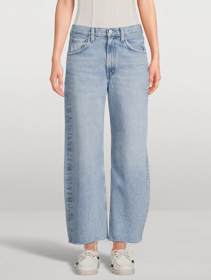 Low Curve Barrel-Leg Jeans