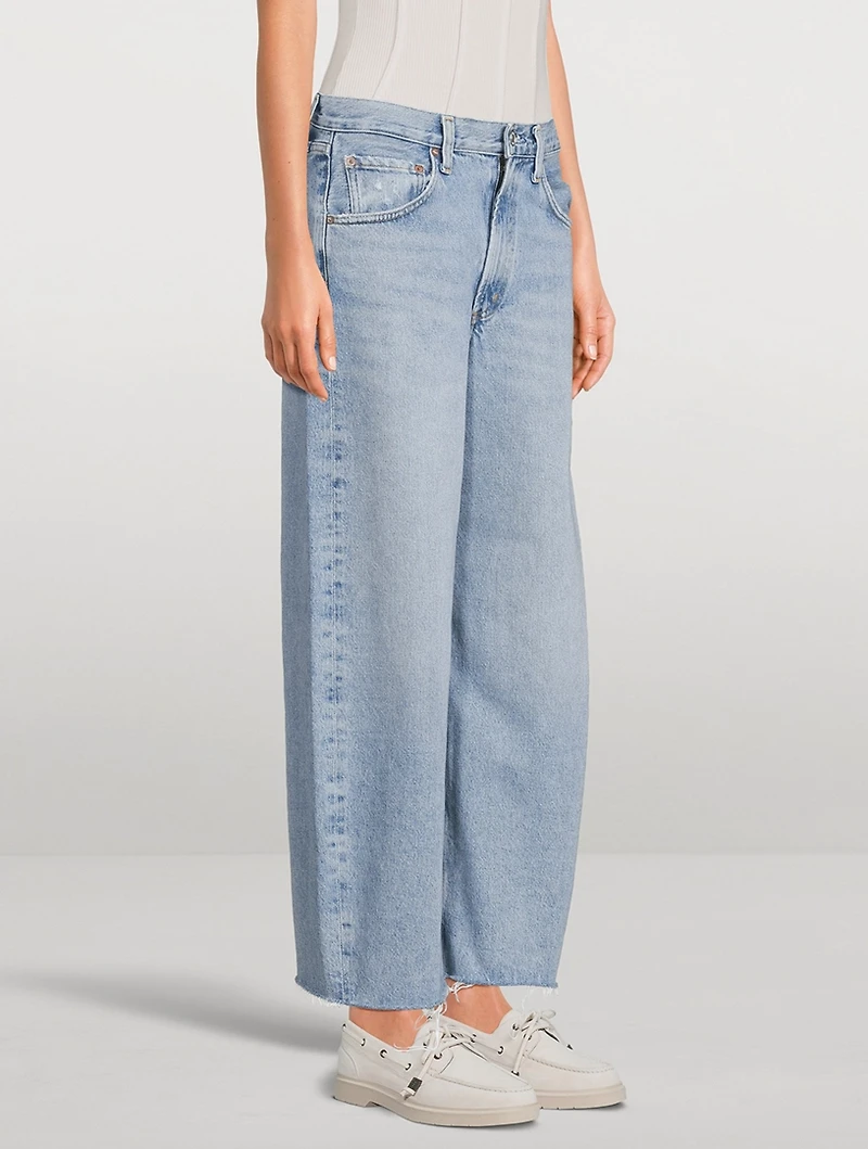Low Curve Barrel-Leg Jeans