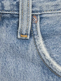 Low Curve Barrel-Leg Jeans