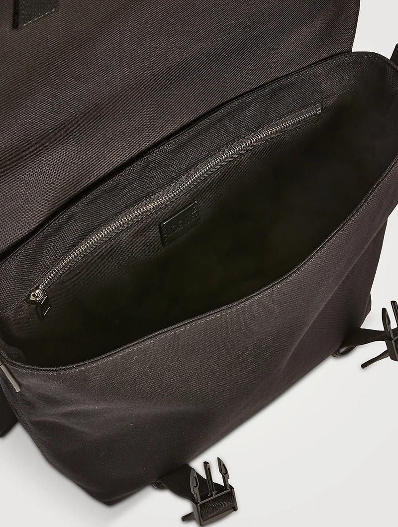 Medium Messenger Bag