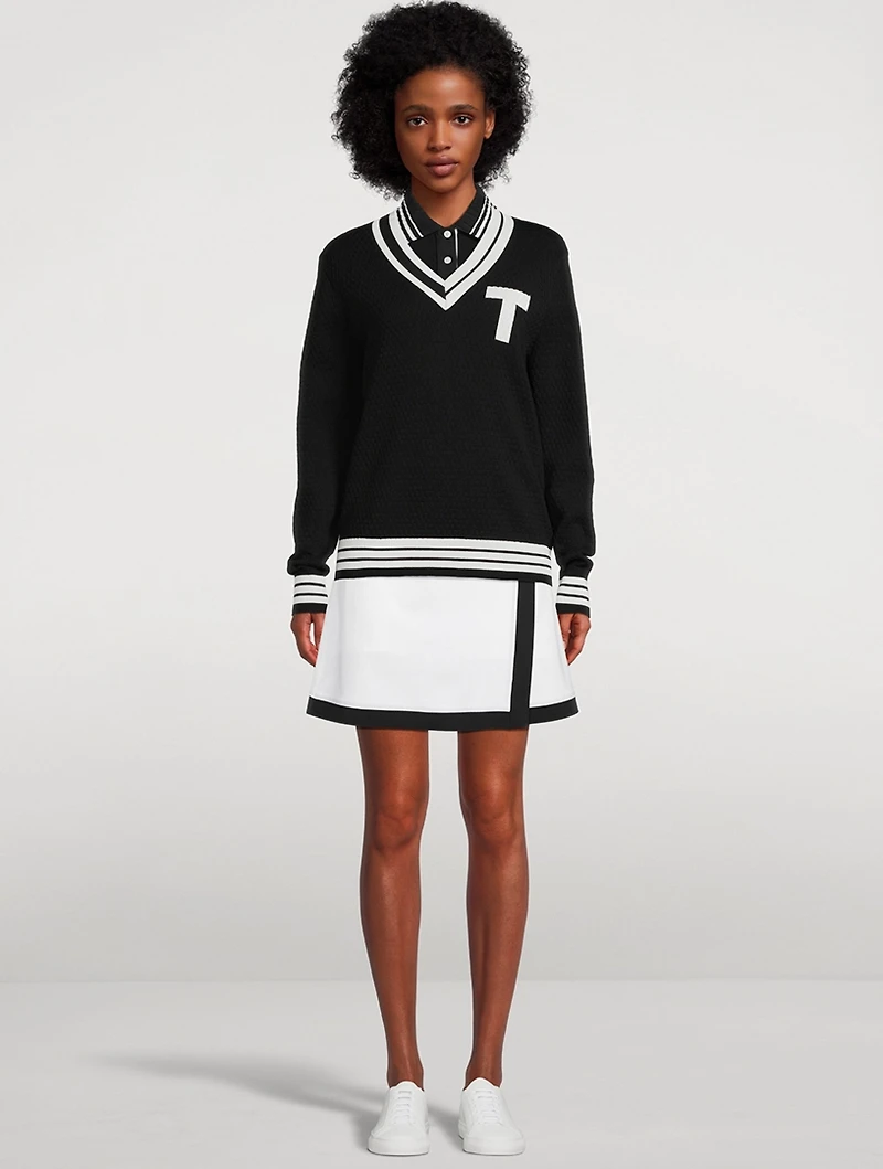 T Sweater