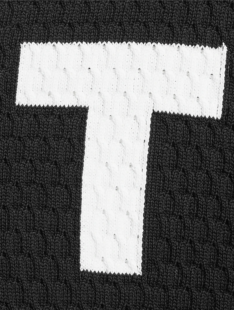 T Sweater