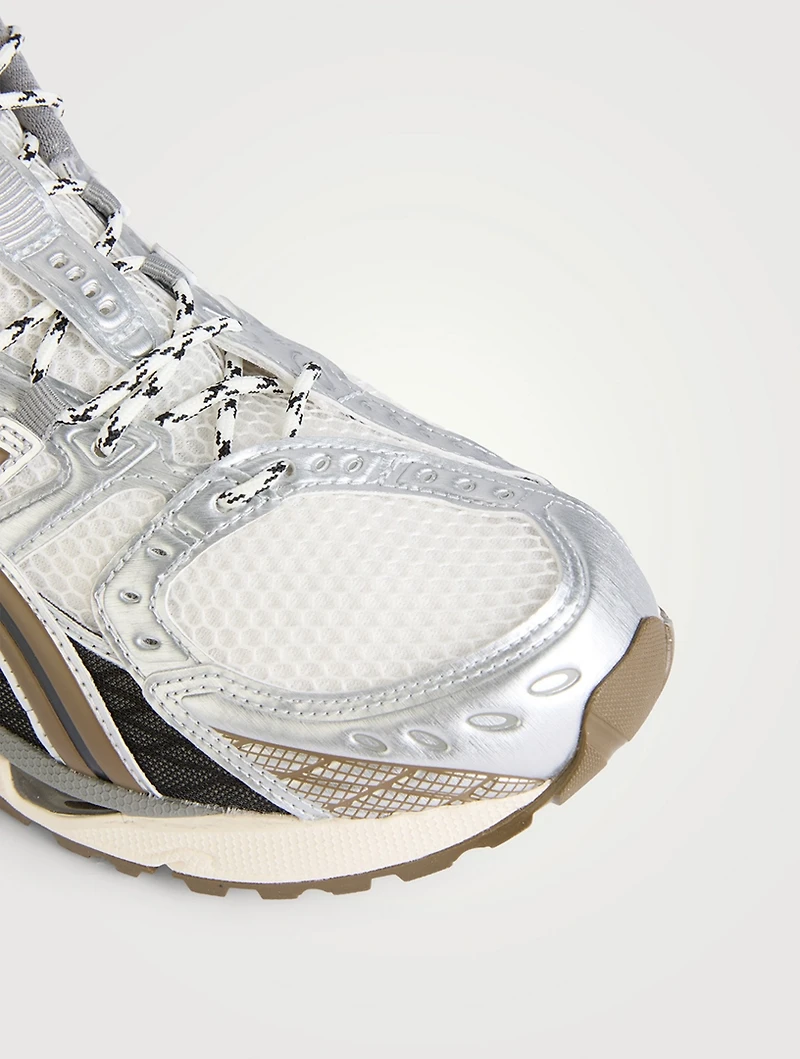 Gel-Nimbus 10.1 Mesh Sneakers