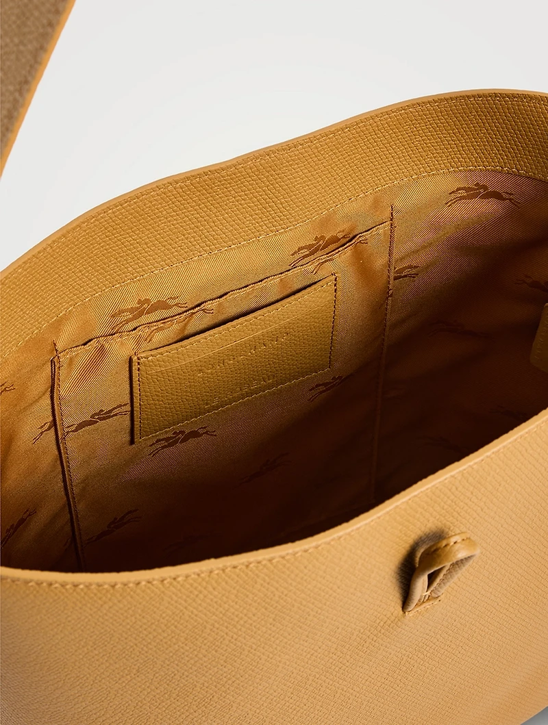 Medium Le Roseau Leather Shoulder Bag