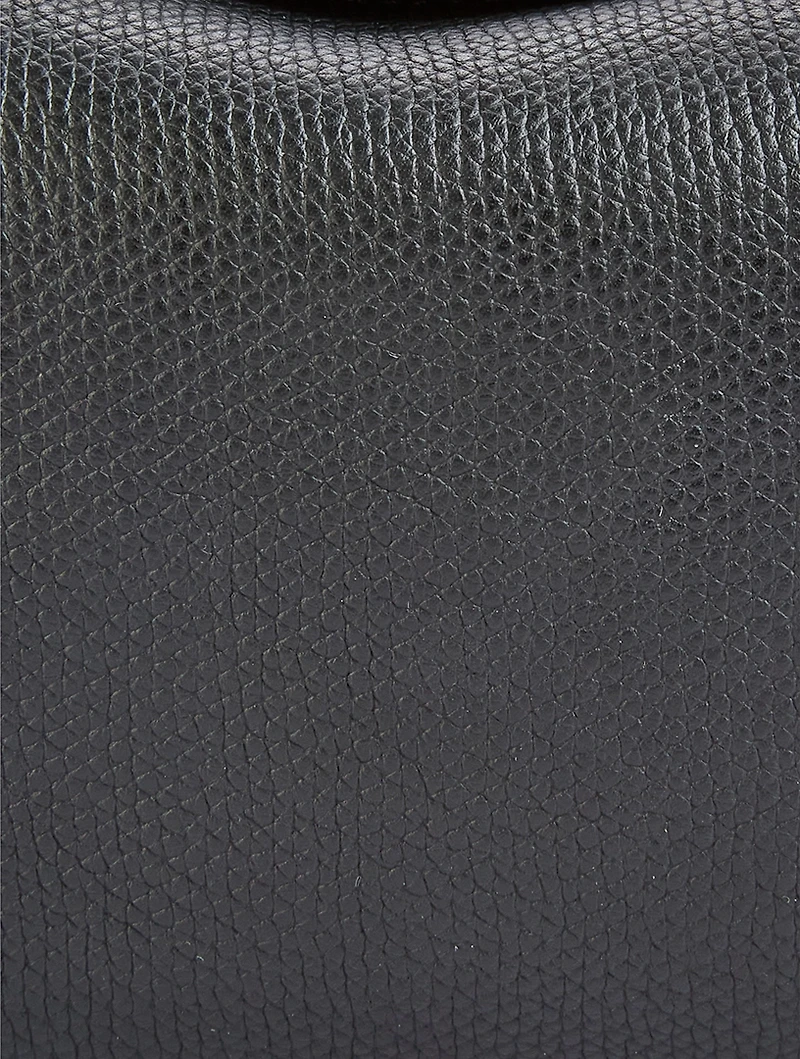 Medium Le Roseau Leather Shoulder Bag