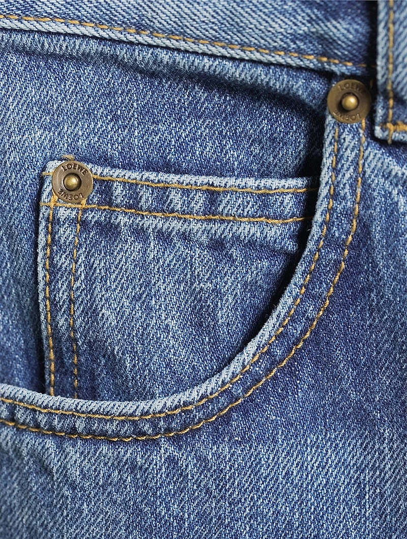 Curved-Leg Jeans