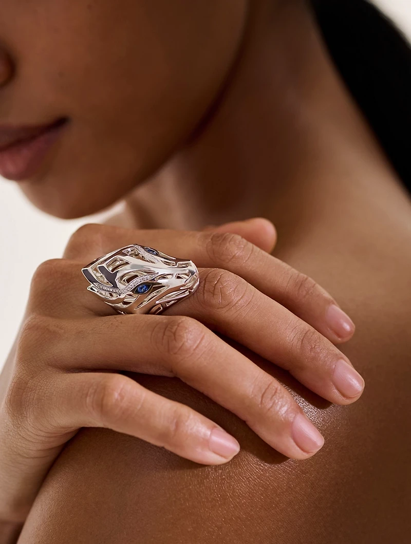 Naga Sterling Silver Ring With Blue Sapphire And Pavé Diamonds