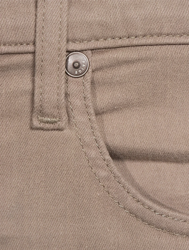 Transcend Federal Slim Straight Jean