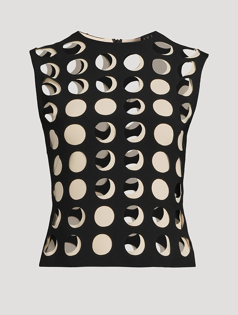 Layered Hole Top