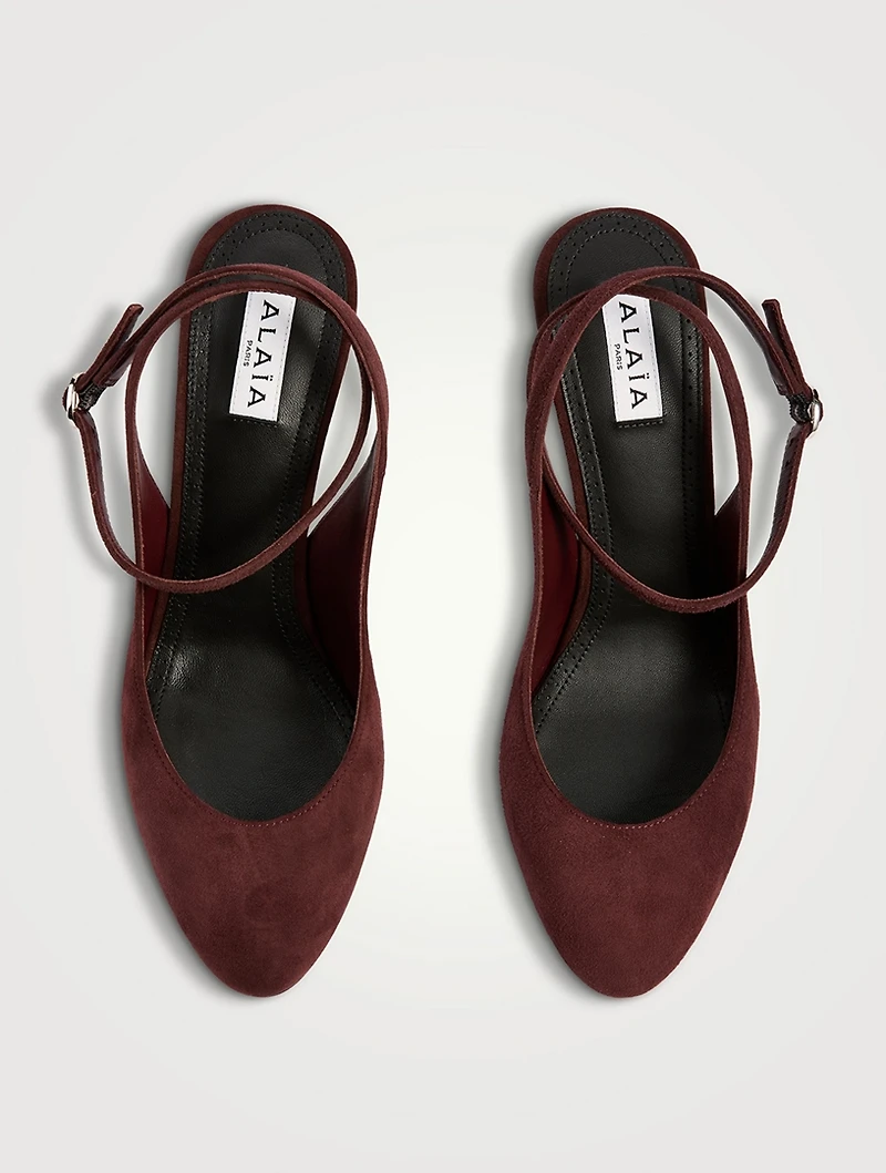 Decollete Suede Pumps