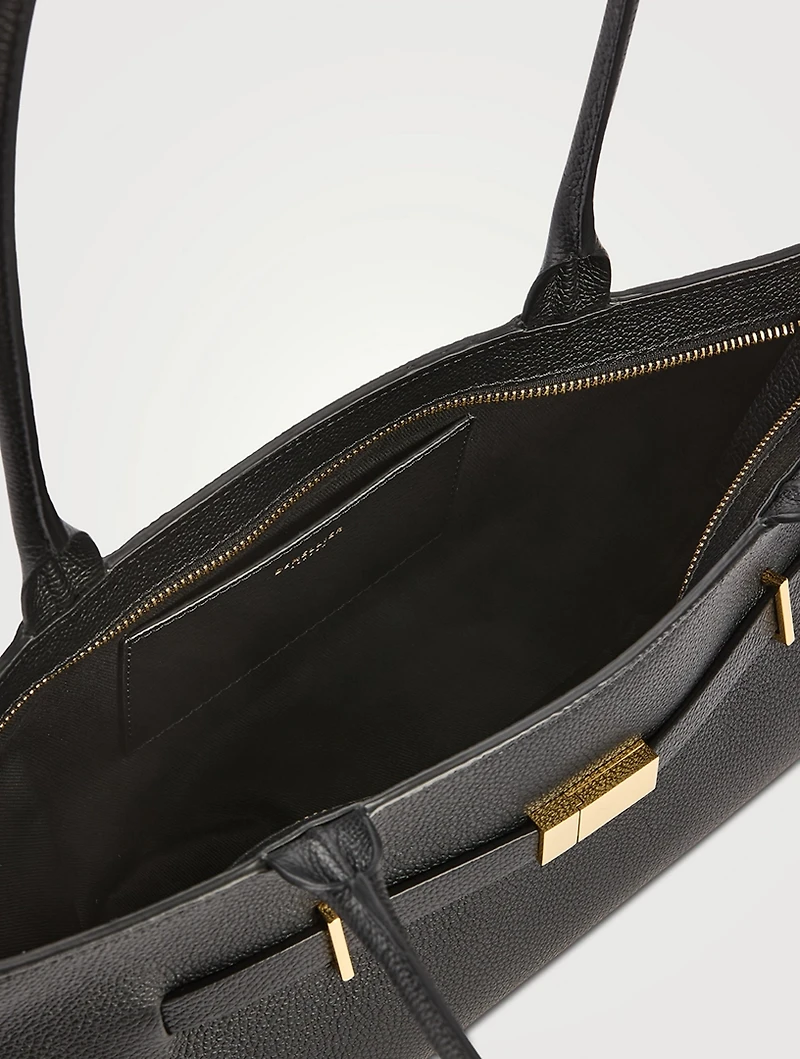 The New York Leather Shoulder Bag