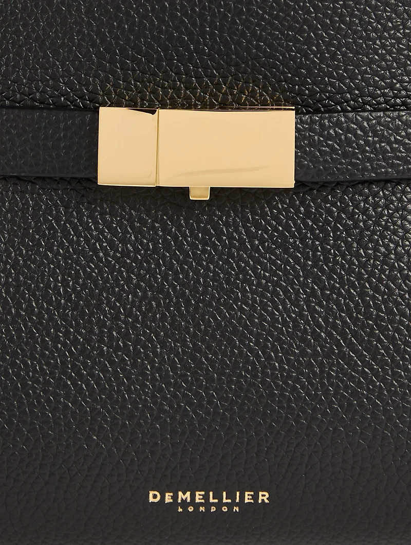 The New York Leather Shoulder Bag