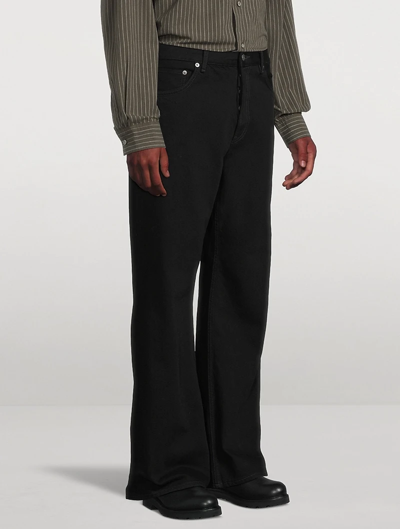 Wide-Leg Jeans