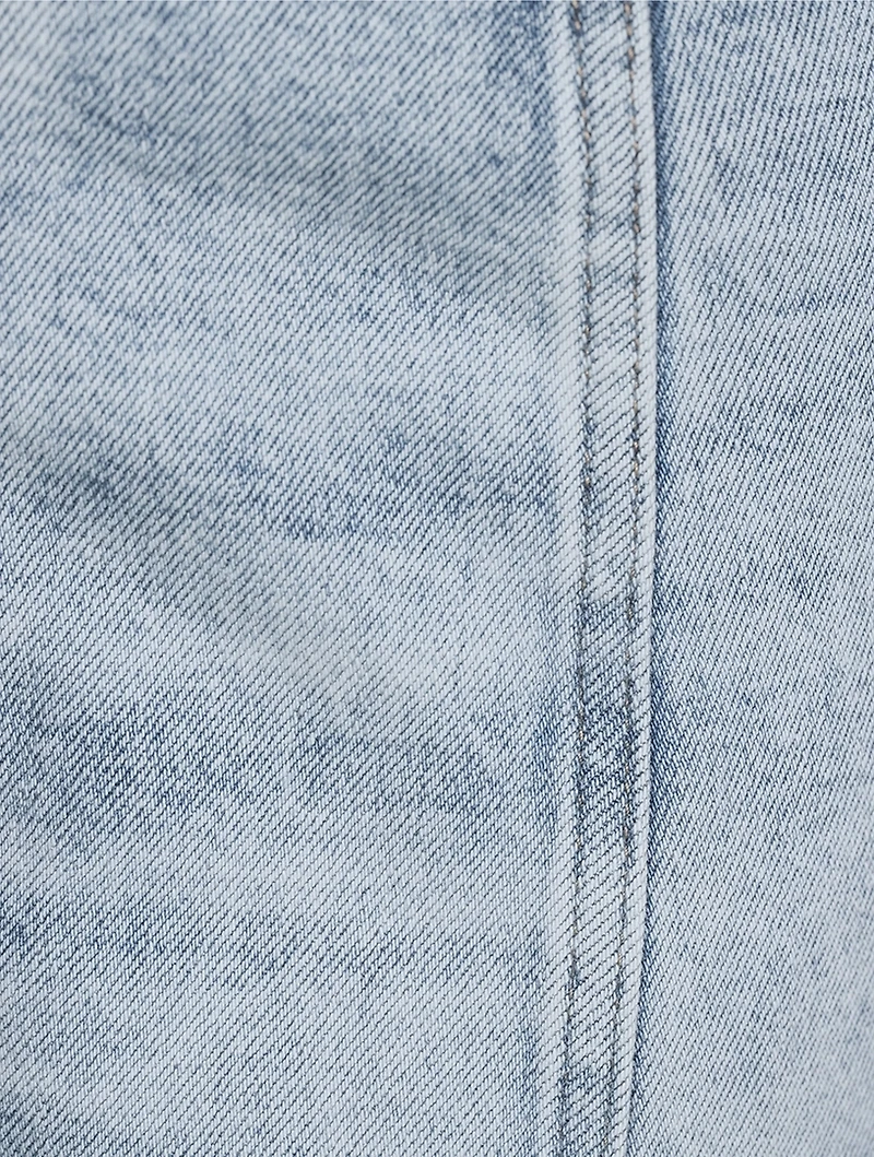 Blair Barrel-Leg Jeans