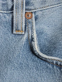 Twist Low-Slung Baggy Jeans