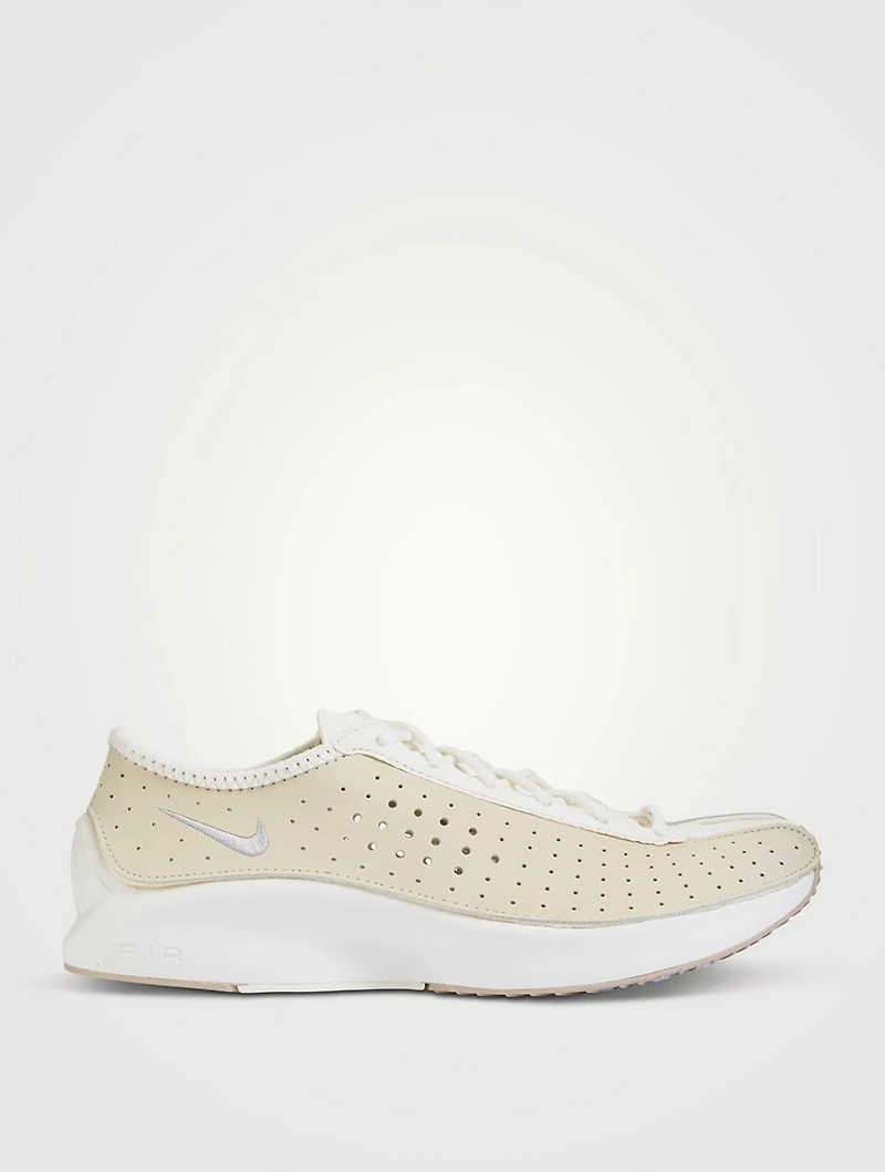 Air Superfly Sneakers