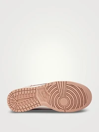 Dunk Low Sneakers