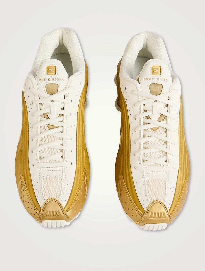 Shox R4 Sneakers