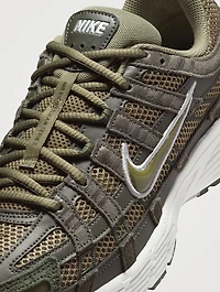P-6000 SE Running Shoes