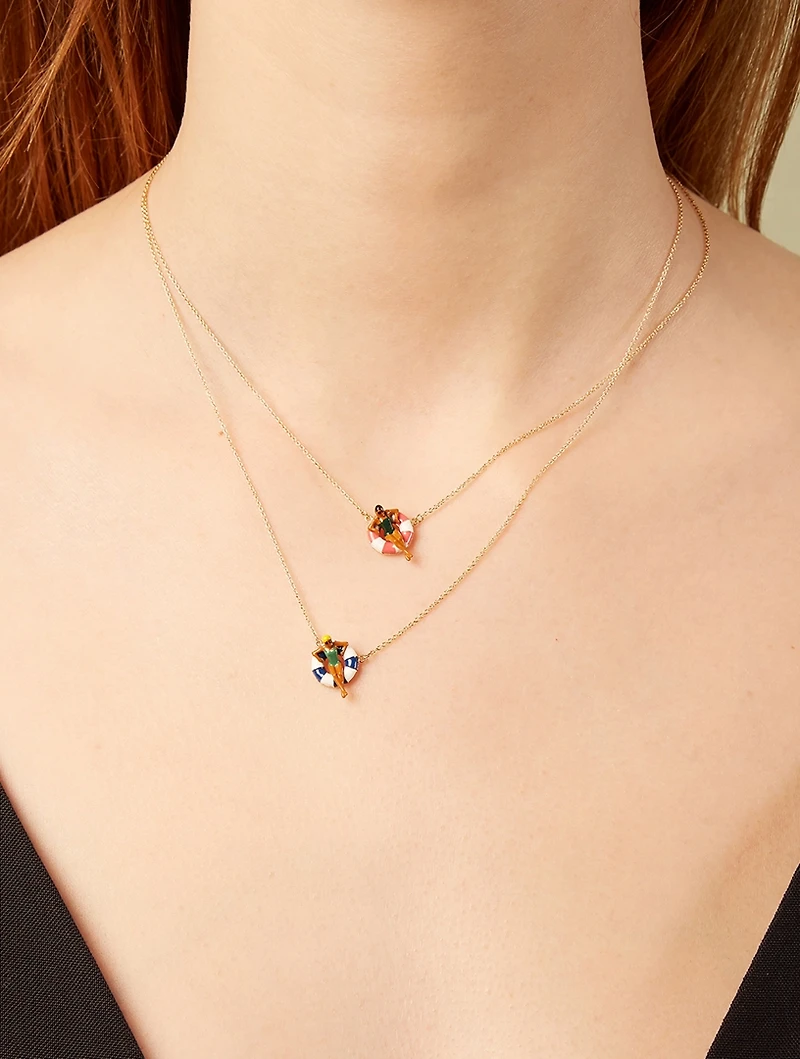 9K Gold Flotadora Pendant Necklace