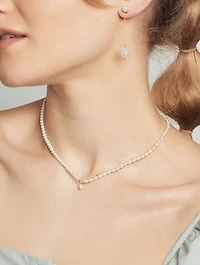 14K Gold Contrast Petite Pearl Necklace