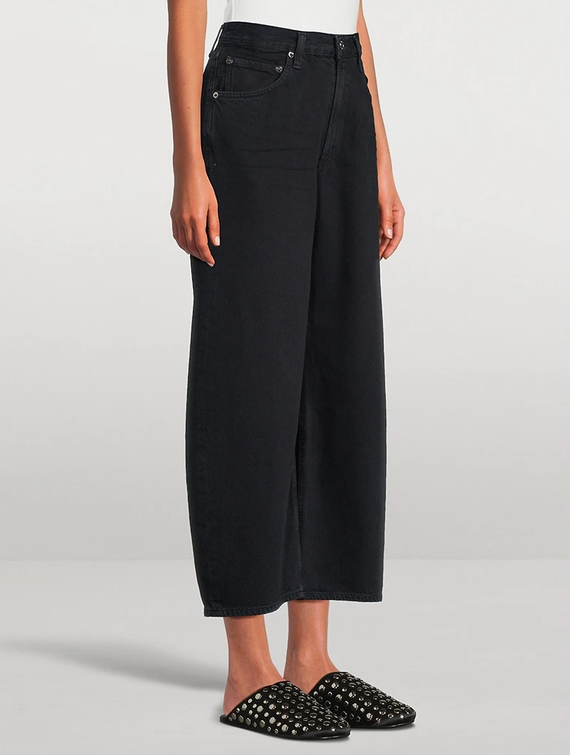 Low Curve Barrel-Leg Crop Jeans
