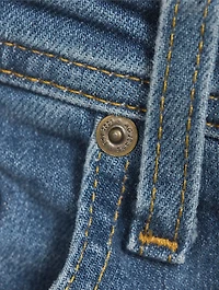 Clint Bootcut Jeans