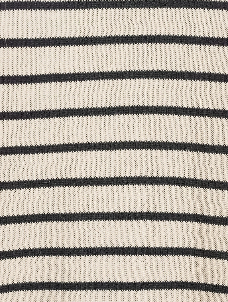 The Keyhole Stripe Jacquard Polo Shirt