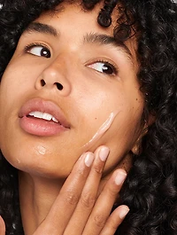 Moisture Surge™ 100H Auto-Replenishing Hydrator