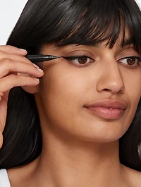 High Impact™ Easy Liquid Eyeliner