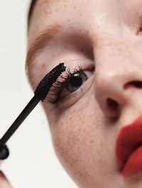 High Impact Zero Gravity™ Mascara